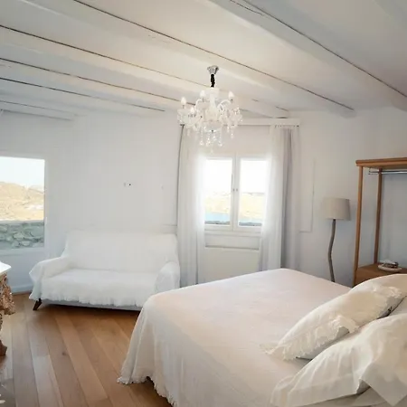 Chez Nous * Mykonos Town